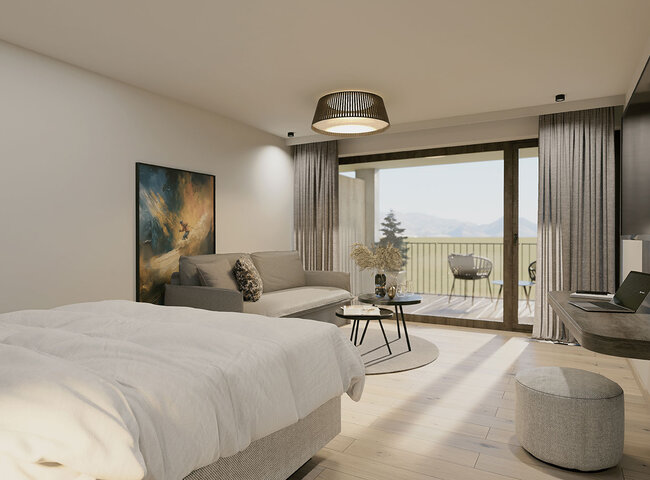 Ein modernes, helles Zimmer mit einem großen Bett, einem Sofa, einem Couchtisch, Wandkunst, einem Fernseher und einem Balkon mit Sitzgelegenheiten im Freien. Vom Boden bis zur Decke reichende Fenster lassen natürliches Licht herein und bieten einen malerischen Blick auf die Berge.